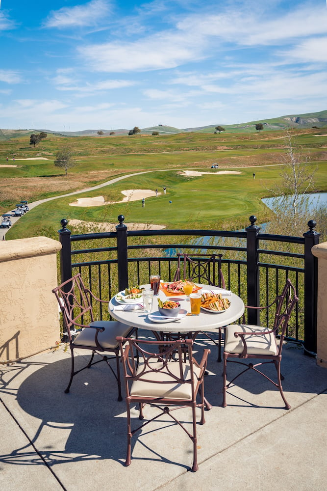 Poppy Ridge food setup